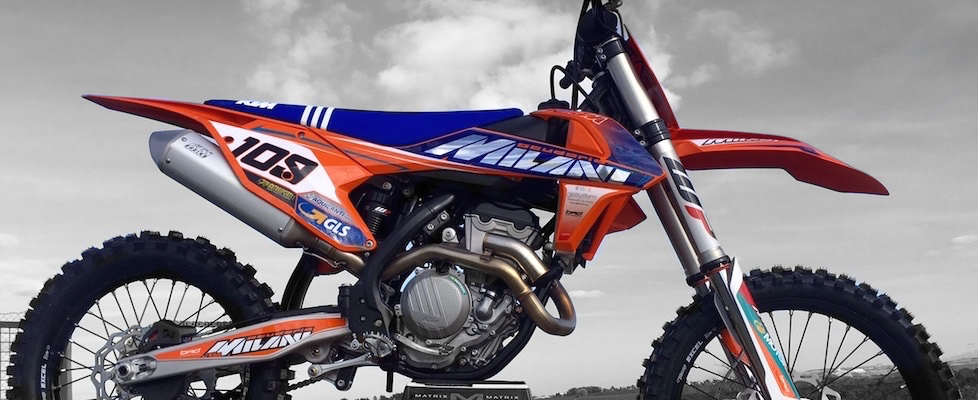 Nuova livrea per le moto della Scuderia Milani KTM 2016