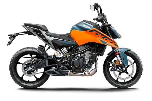 KTM 125 DUKE 2024 - DA 2.665 € / TAEG 12,81% (tasso fisso)